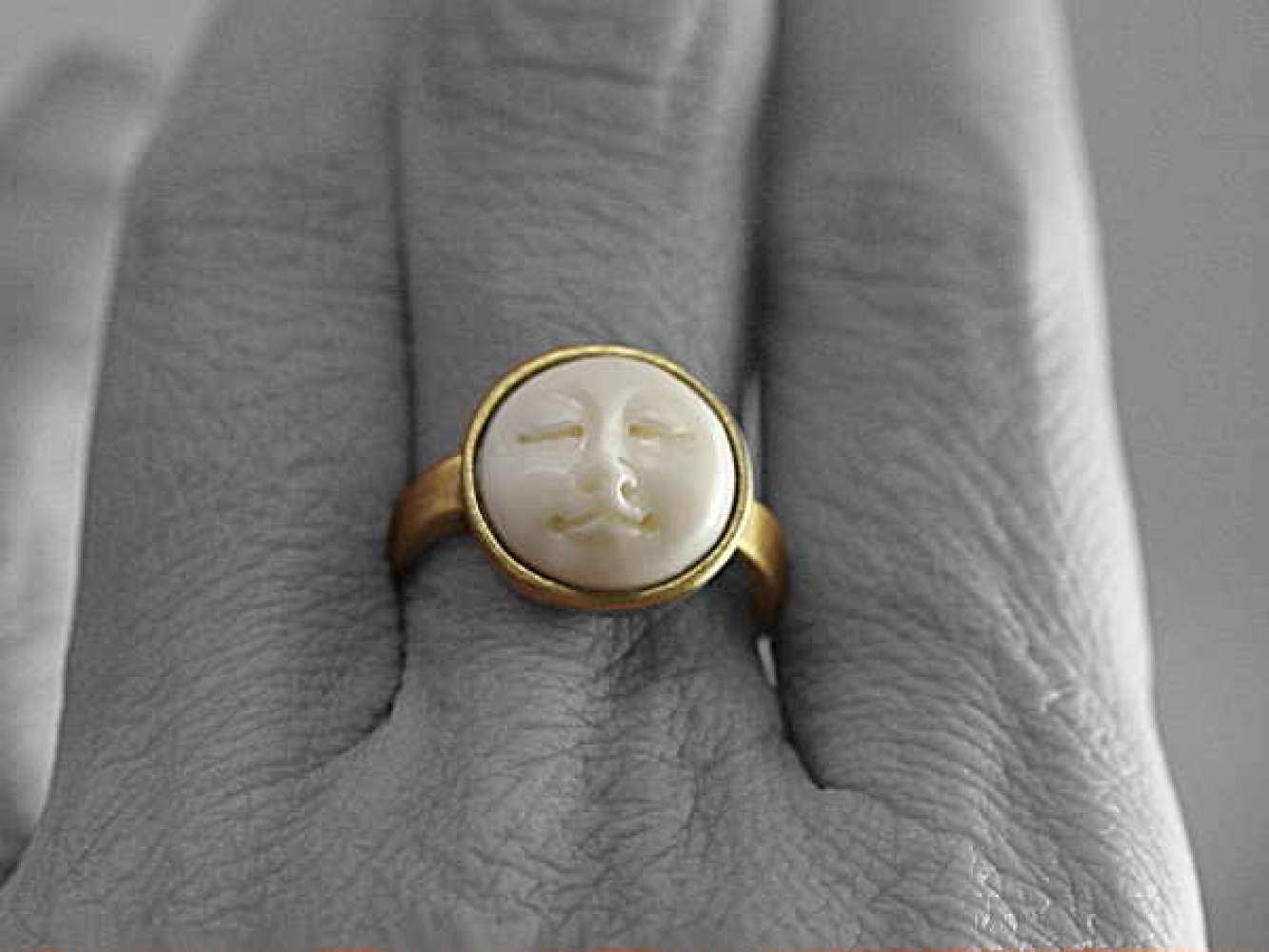 Moon Face Ring. Adjustable
