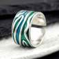 Preview: MEERES Ring. Sterling Silber Wellen Ring mit grün blauer Emaille