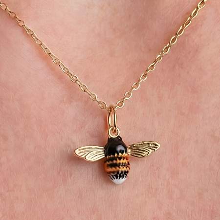 Hummel Kette Silber vergoldet, handemaillierter Hummel Anhänger