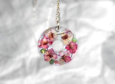 Small cherry blossom wreath. Resin and real flowers. Donut shape. 18k gold over sterling necklace