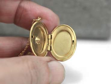 925 vergoldet kleine Medaillonkette Gänseblümchen