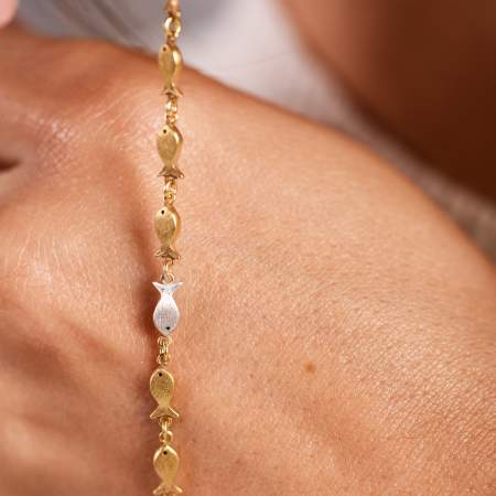 Armband GEGEN DEN STROM. 925 Sterling Silber vergoldet Armband GEGEN DEN STROM. 925 Sterling Silber vergoldet