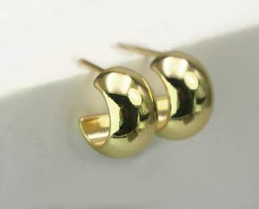 Offer of the month. Special price. Gold Filled chunky huggie hoop stud earrings. 18K gold filled