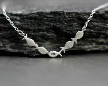 Swimming against the current necklace