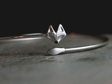 Delicate sterling silver fox bangle