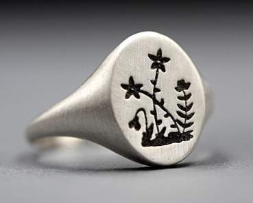 Flower Meadow Signet Ring. Sterling silver wildflower ring