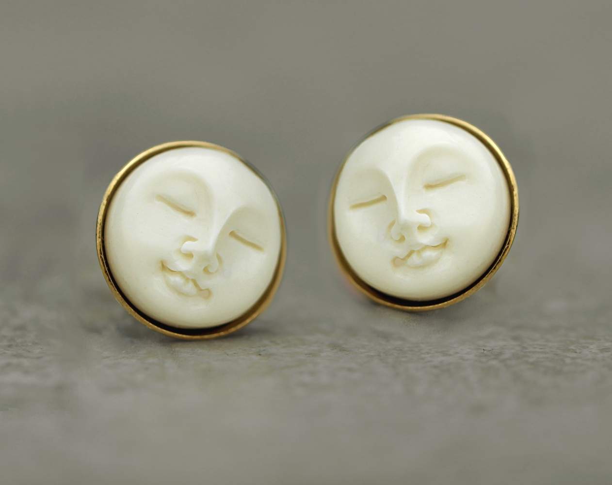 Moon Face stud earrings. Hand casted full moon in vermeil gold setting. Eco friendly white resin. Vegan