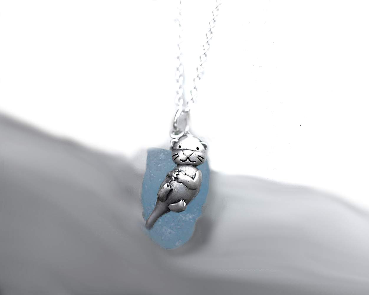 Sea otter raw aquamarine pendant necklace. 925 sterling silver