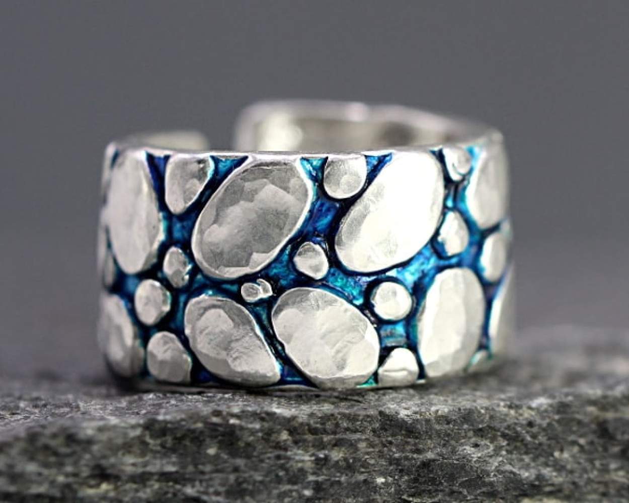 River Bed Ring. Sterling pebble stones and blue turquoise