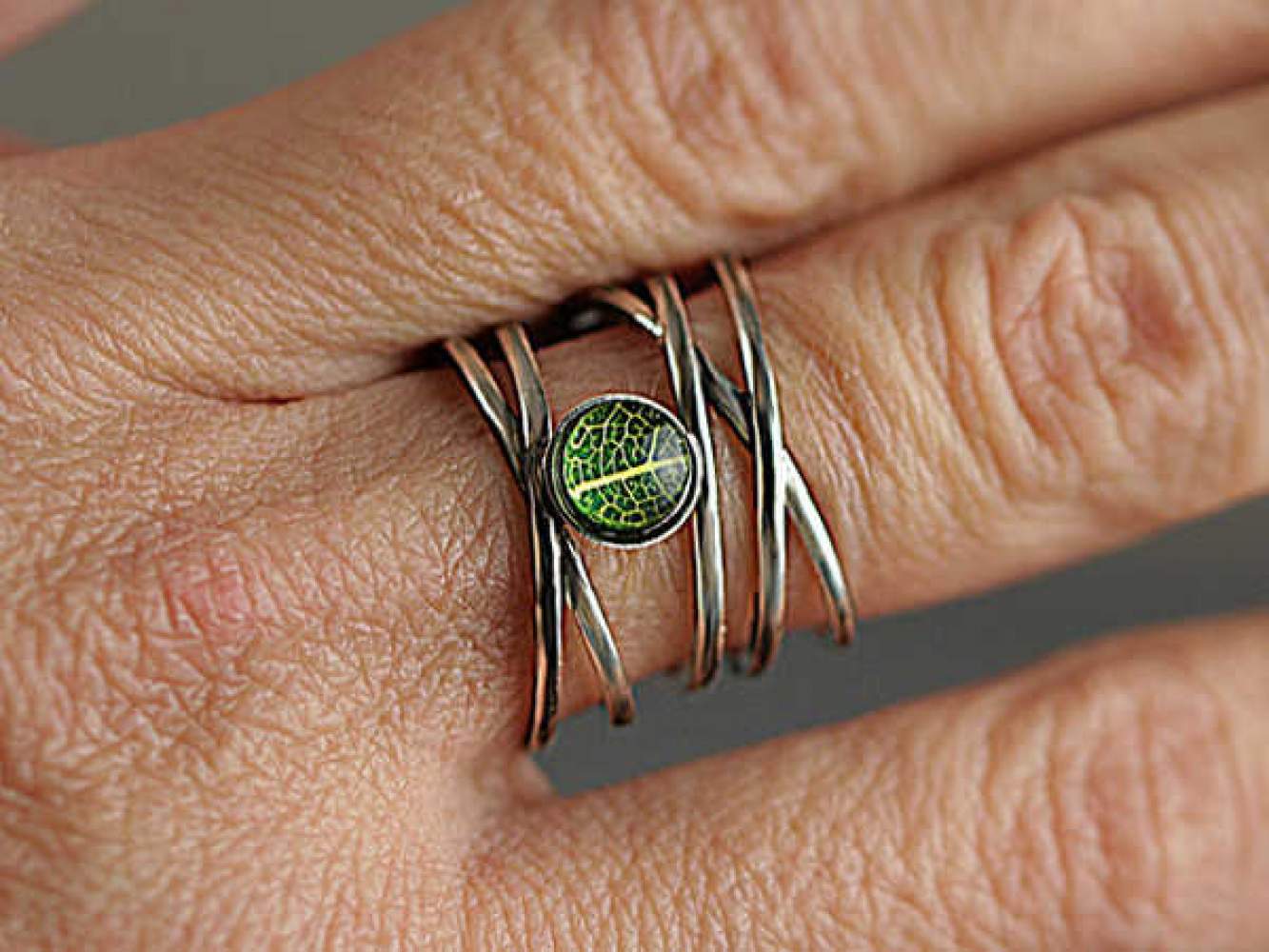925 Sterling Silver ring with real leaf