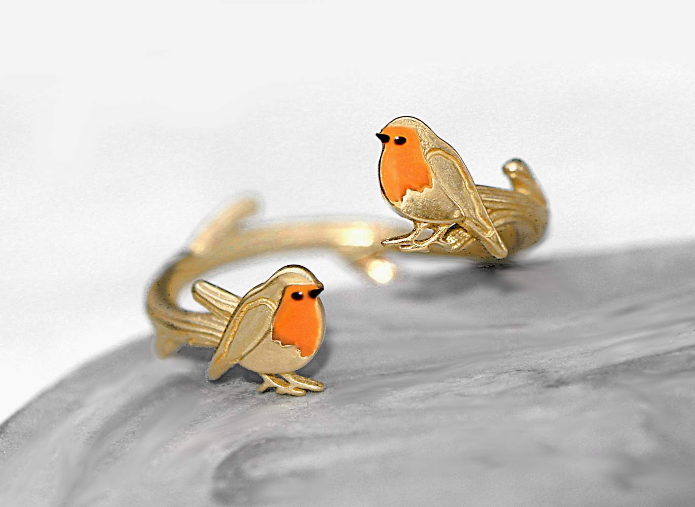 Red Robin Ring. 18k gold plated